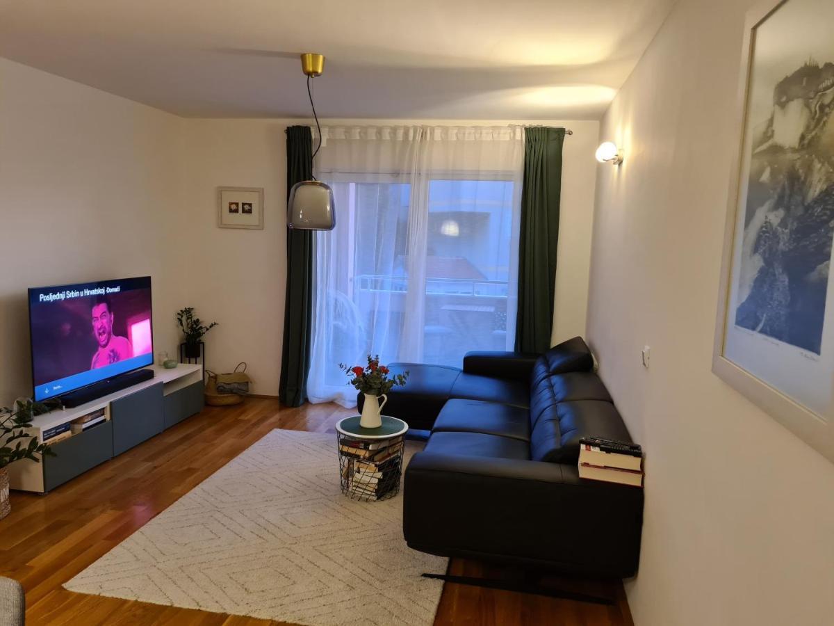 Apartment Pinna Nobilis, Private Parking Макарська Екстер'єр фото