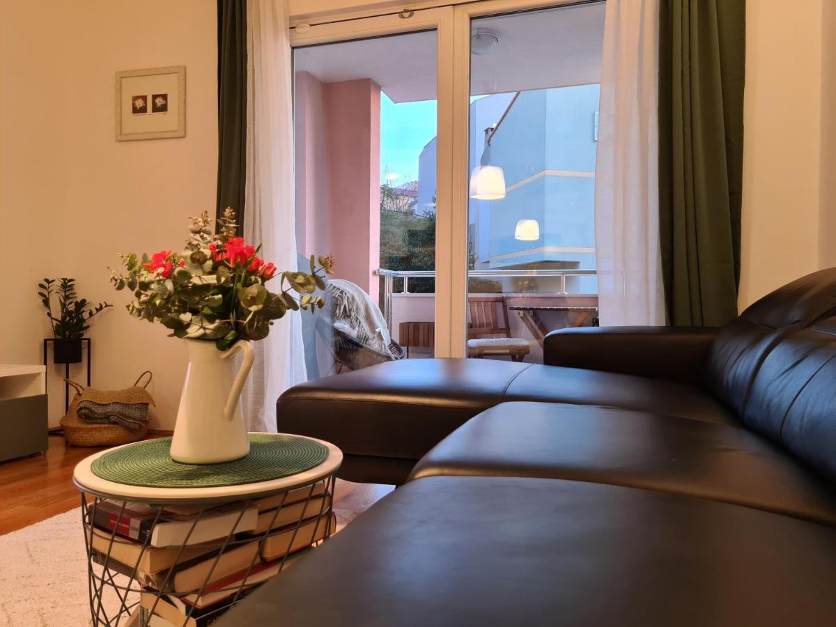 Apartment Pinna Nobilis, Private Parking Макарська Екстер'єр фото
